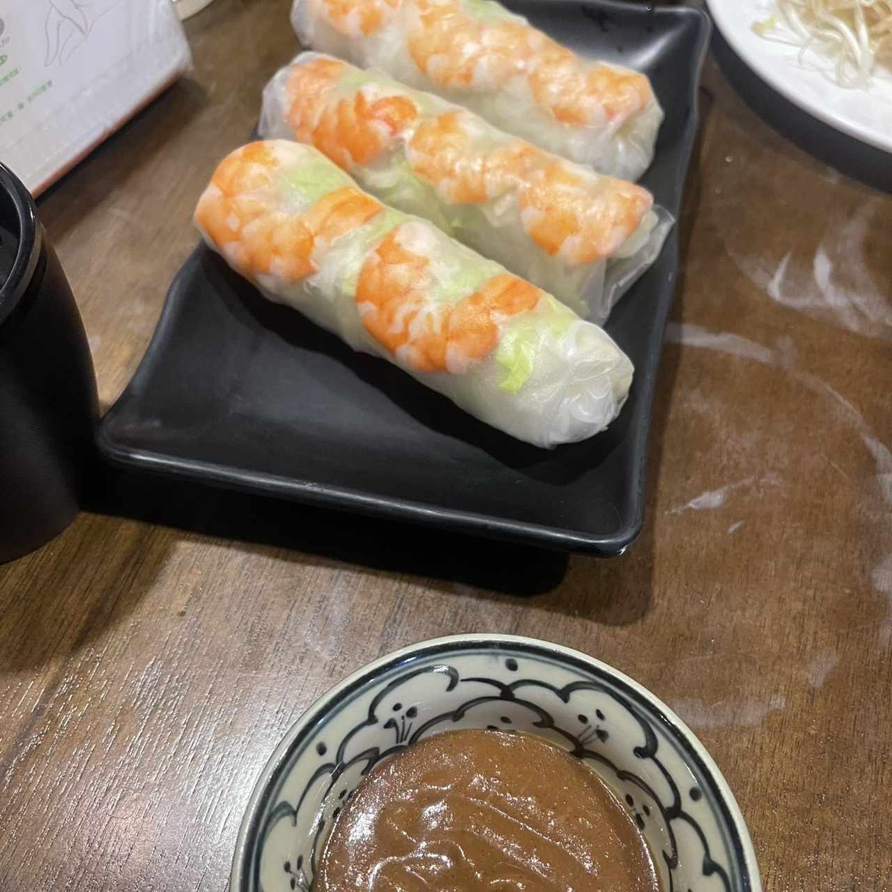 Rollos frescos de camarones