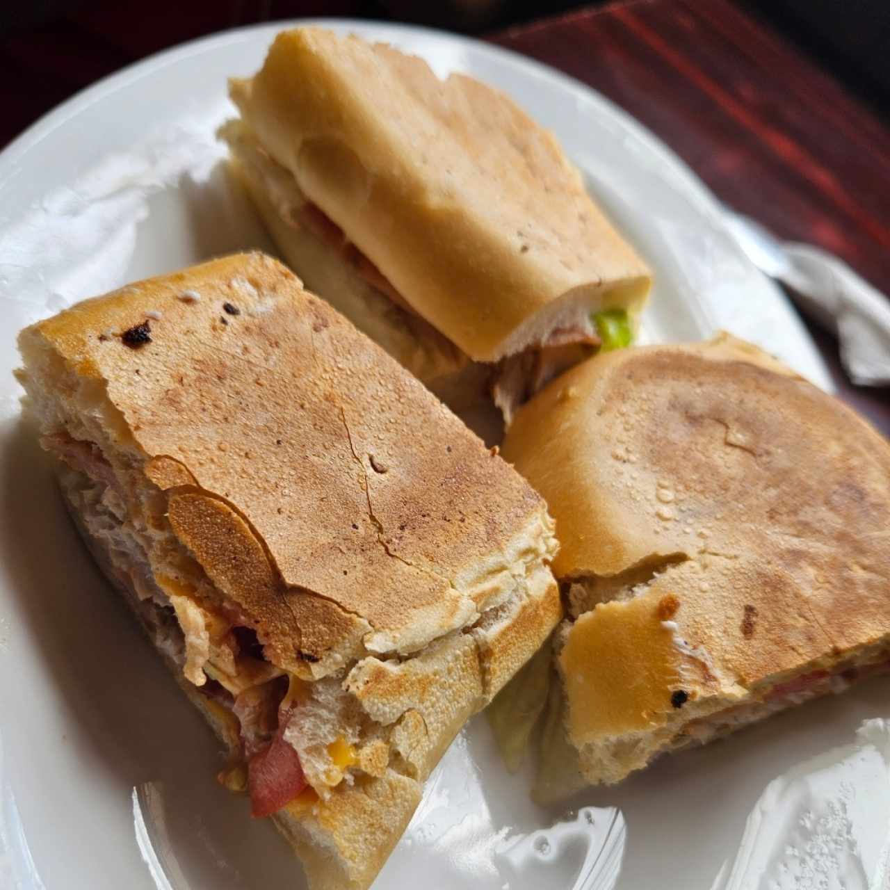 emparedado de combinación- desayuno