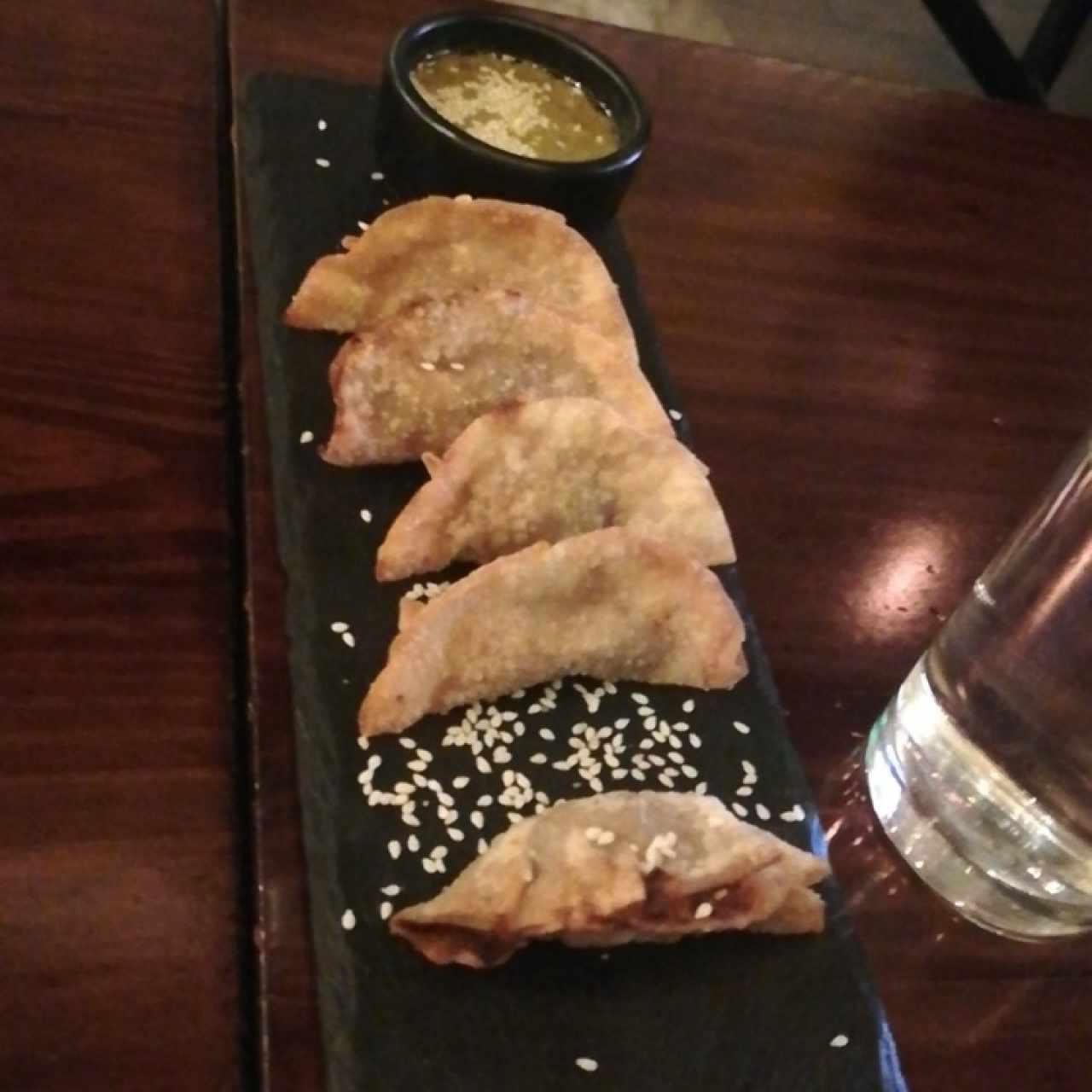 LOS 5 CERDITOS AU JUS