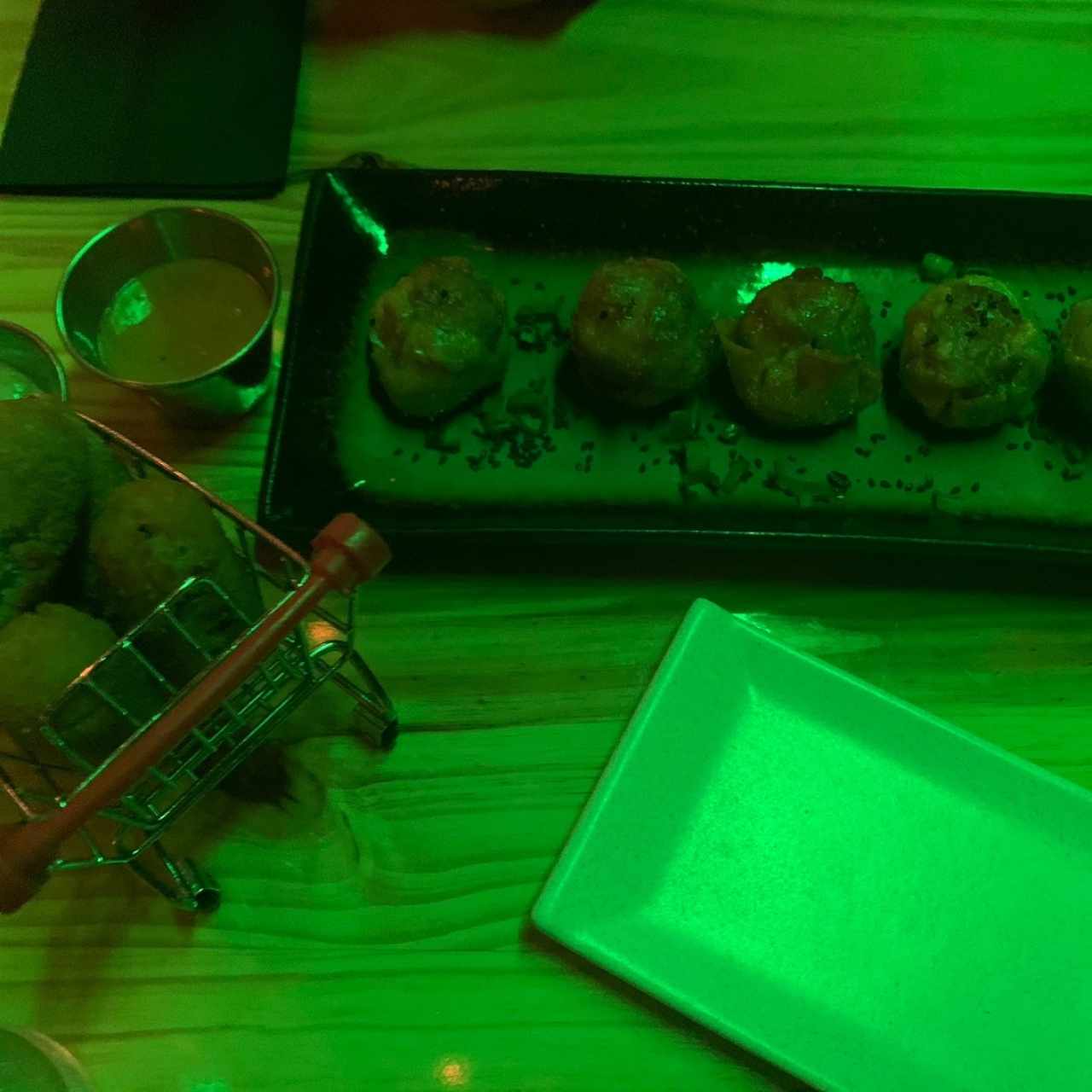 EXPERIENCIA MALO - SPICY MAI &  LAS MALIDREÑAS