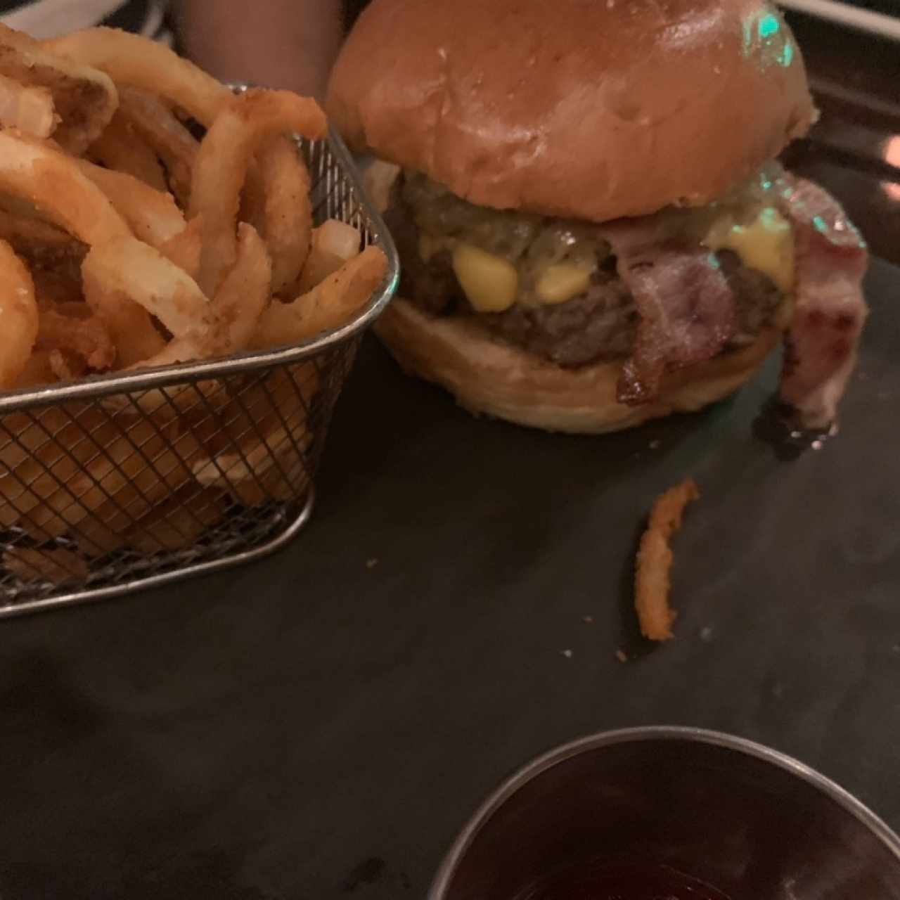 BURGERS - BURGER MALO