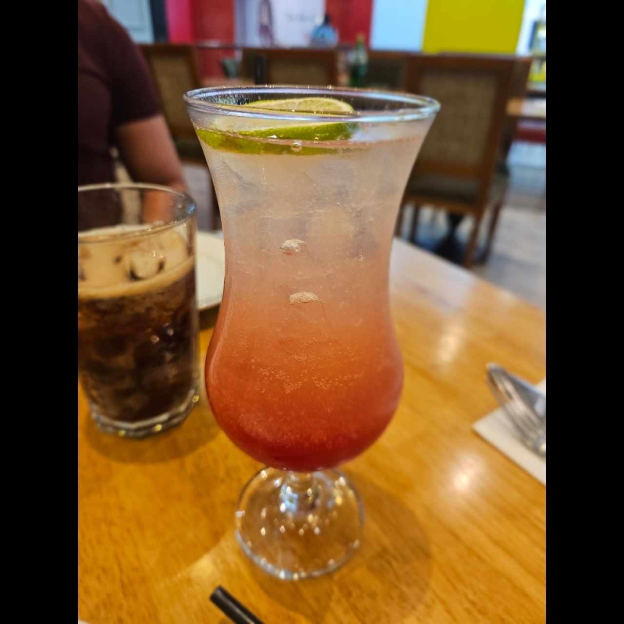 limonada fresas y perrier