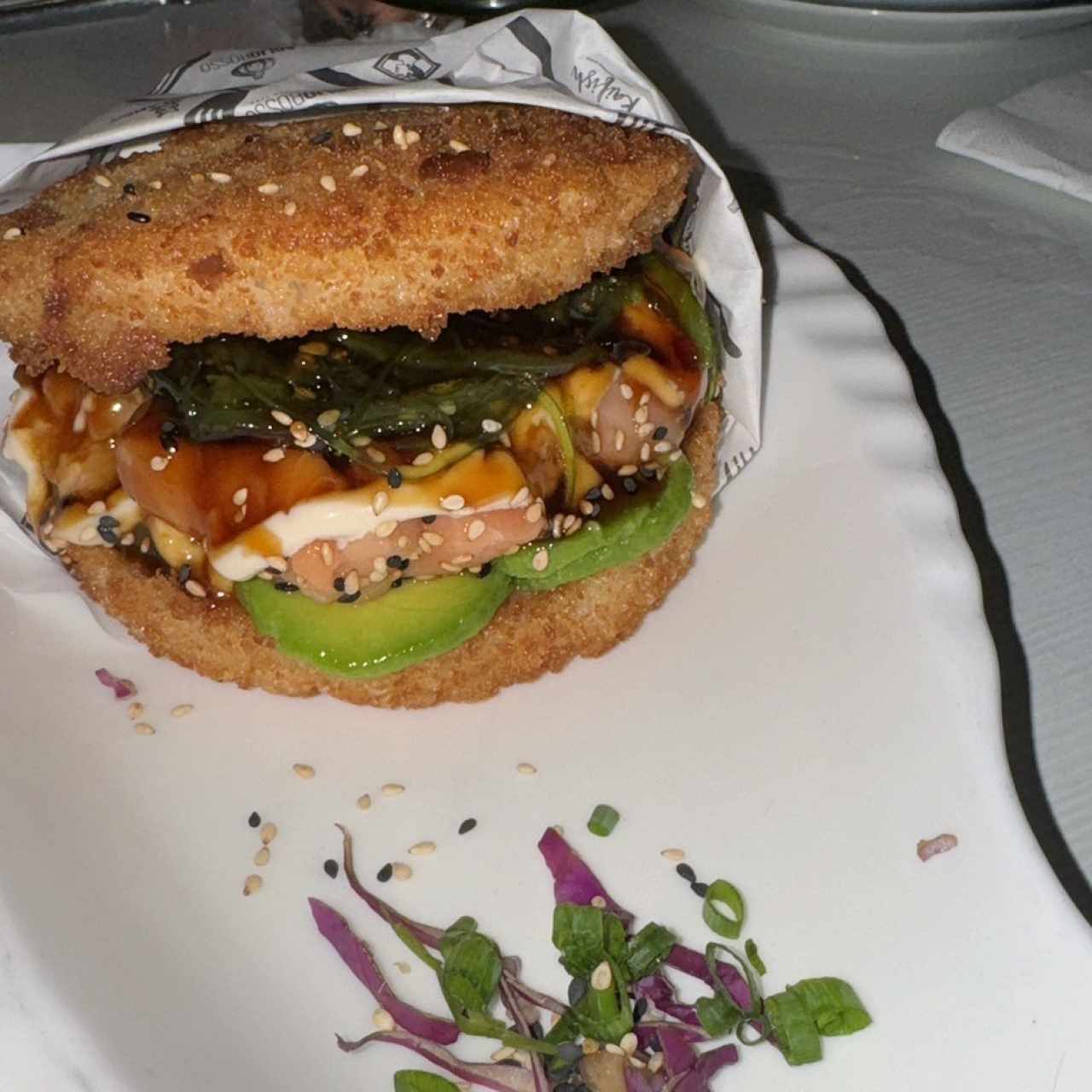 Poke Burgers - King Salmón