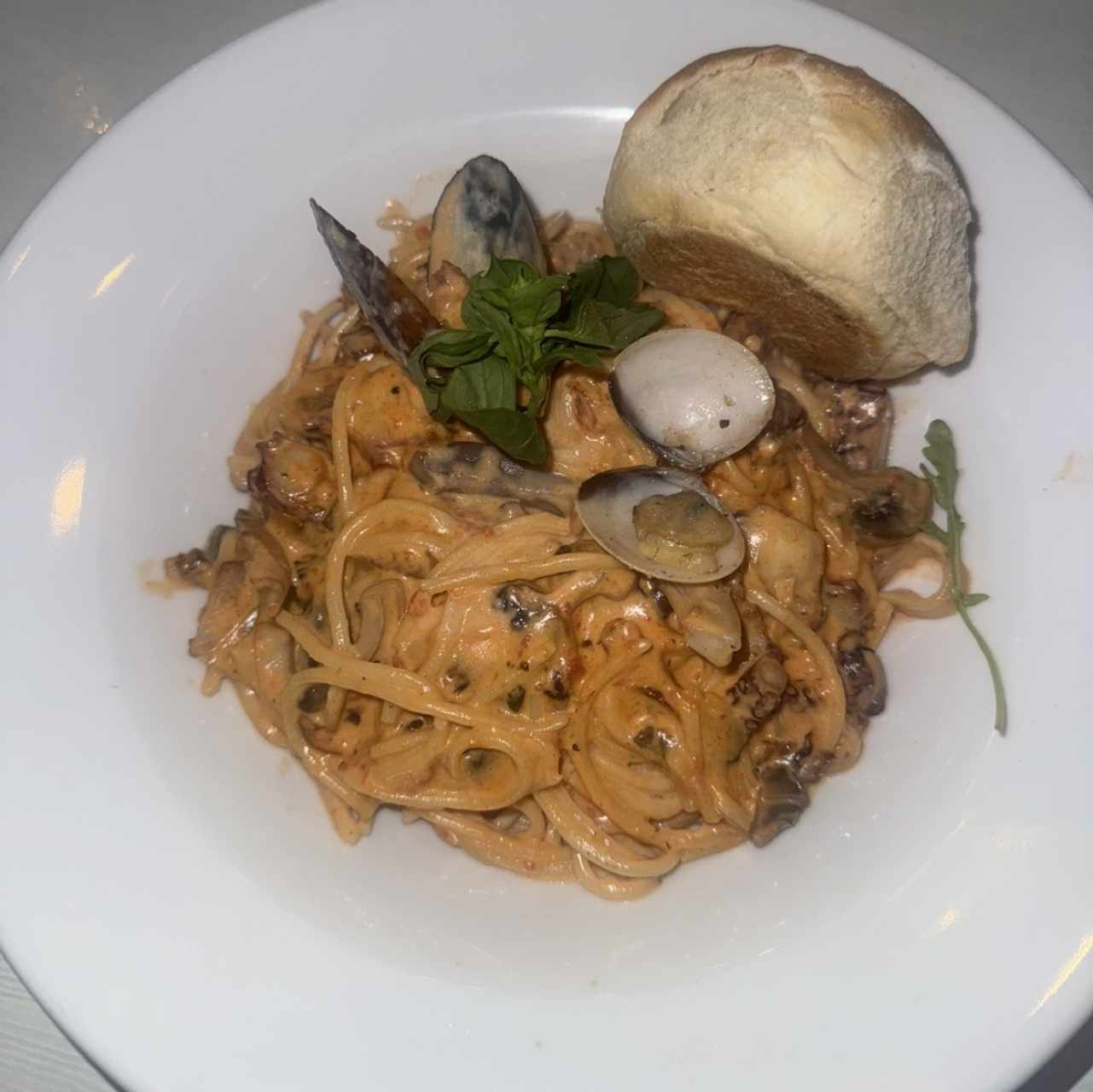 Pastas - Pasta Agliorosso
