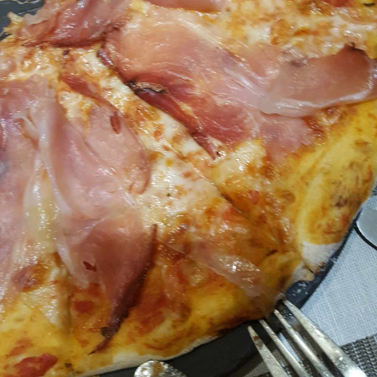 Pizza de jamón serrano... fabulosa!
