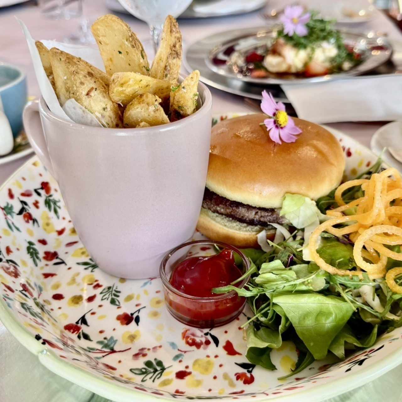 Hamburguesa con papas 