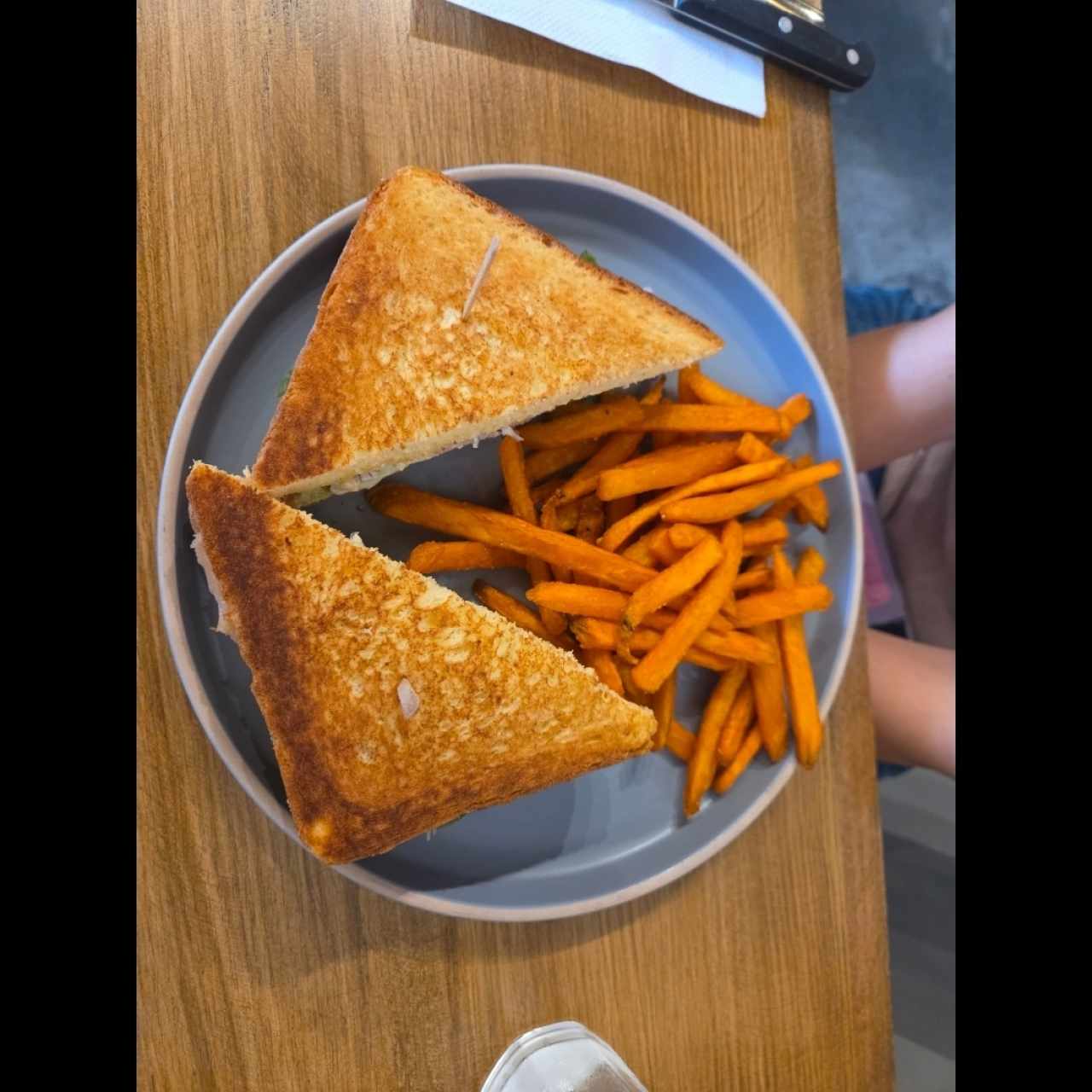 Sandwiches - Salmón Hipster