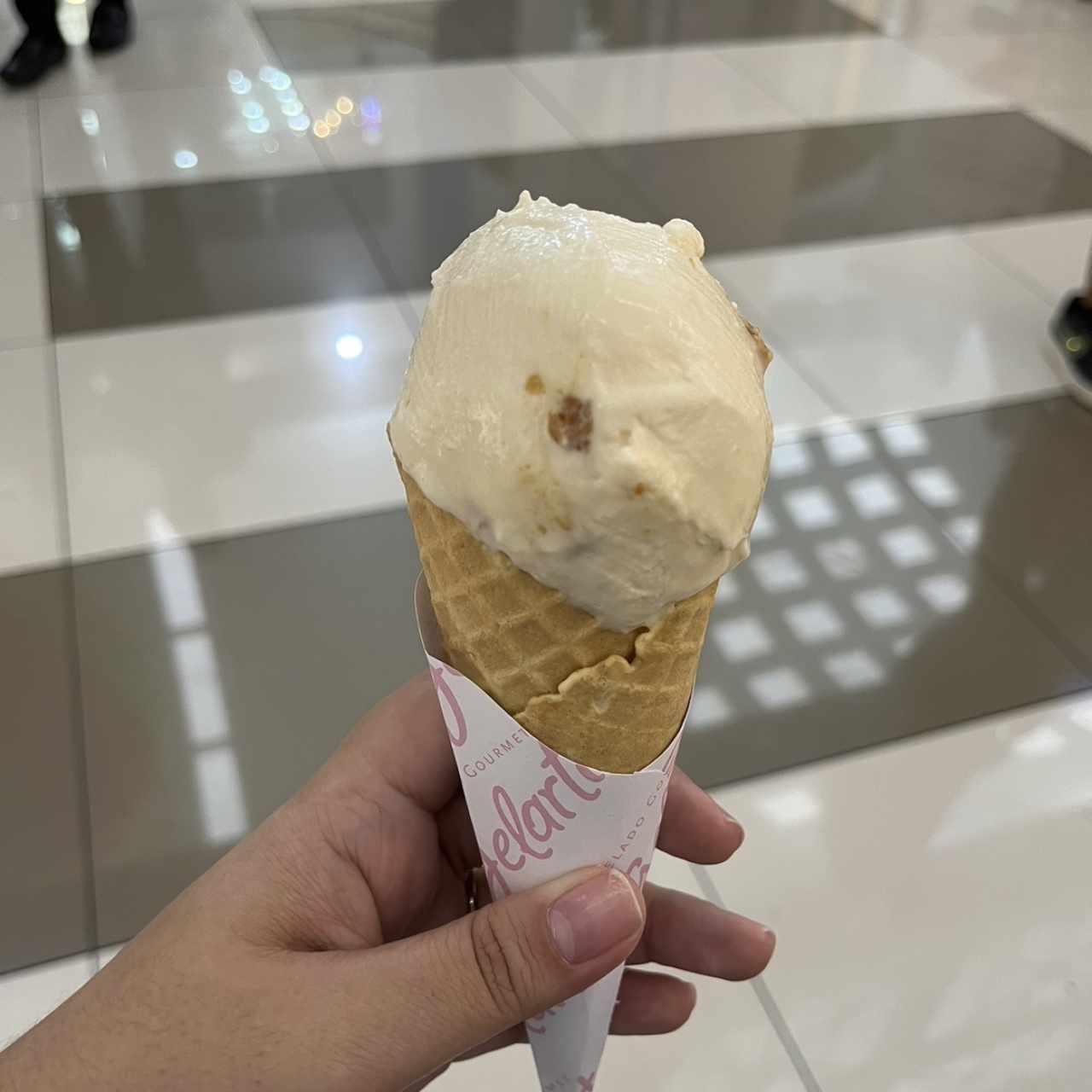 Cono de macadamia