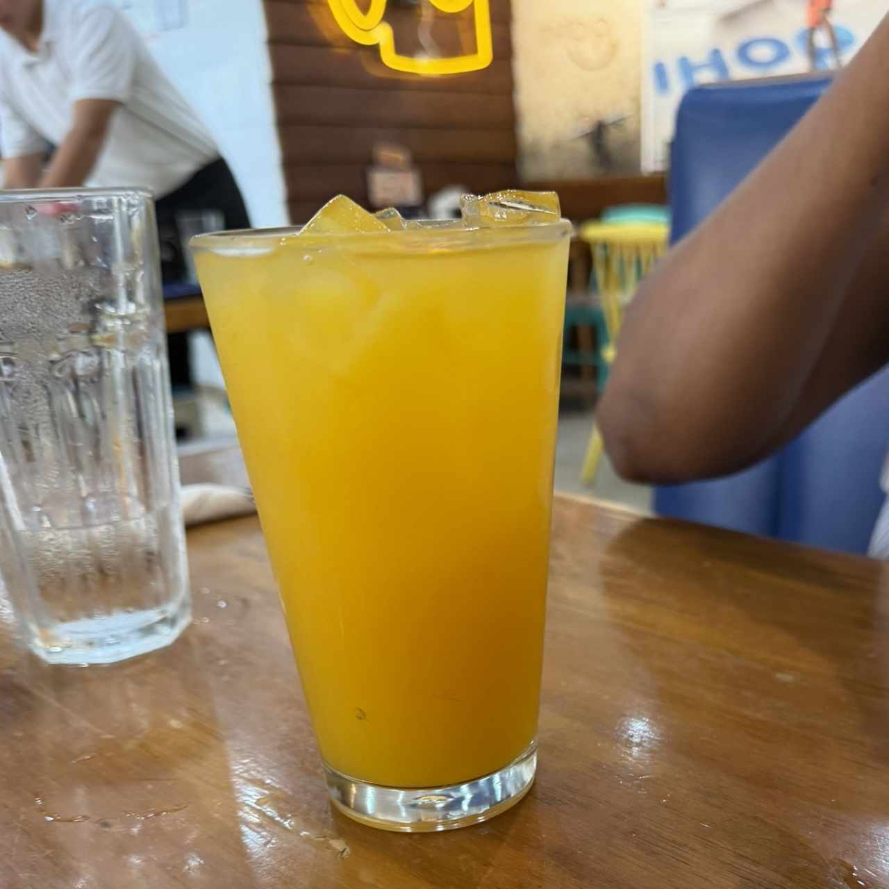 Jugo de maracuyá 