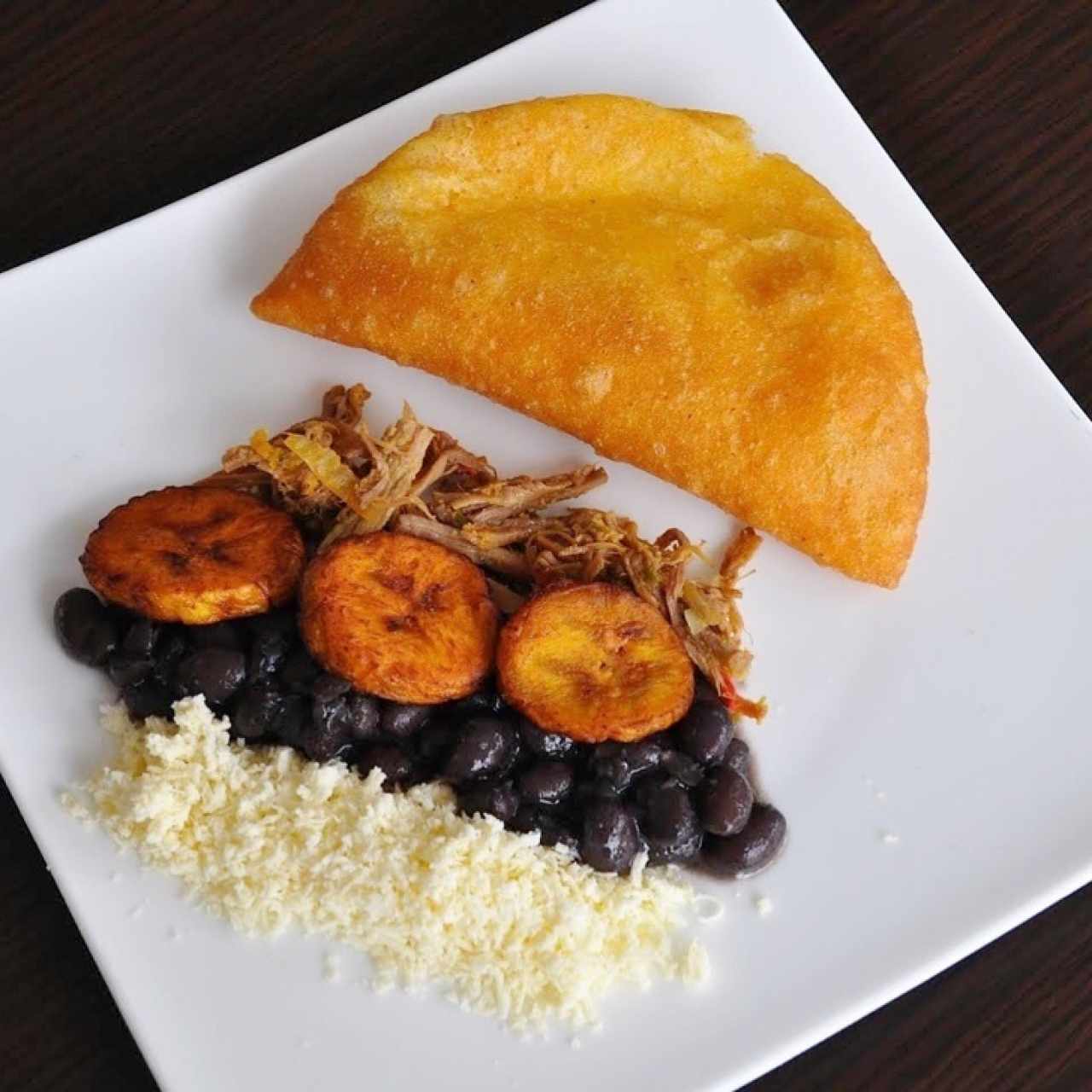 empanada de pabellon