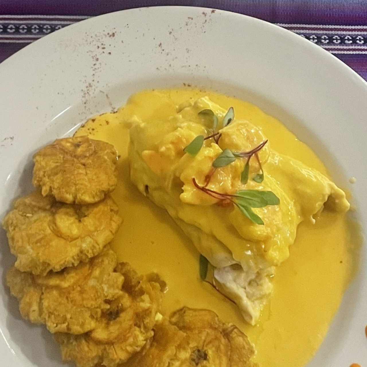 Corvina Rellena de Camarones