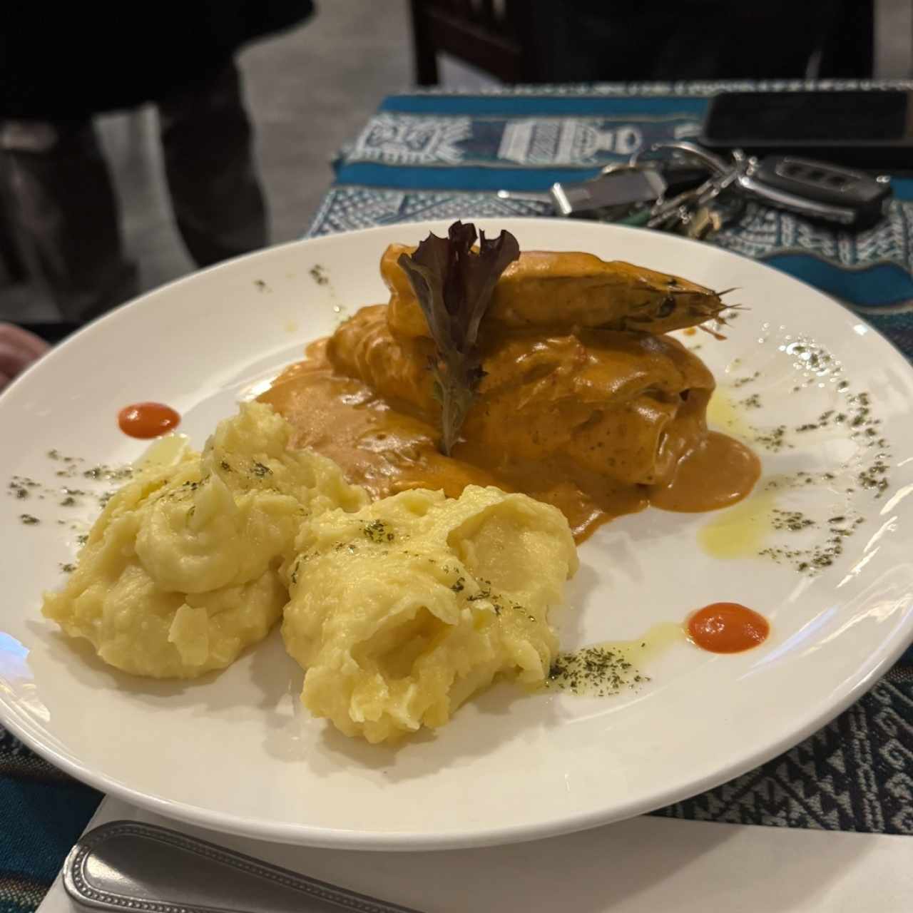 Corvina Rellena de Camarones