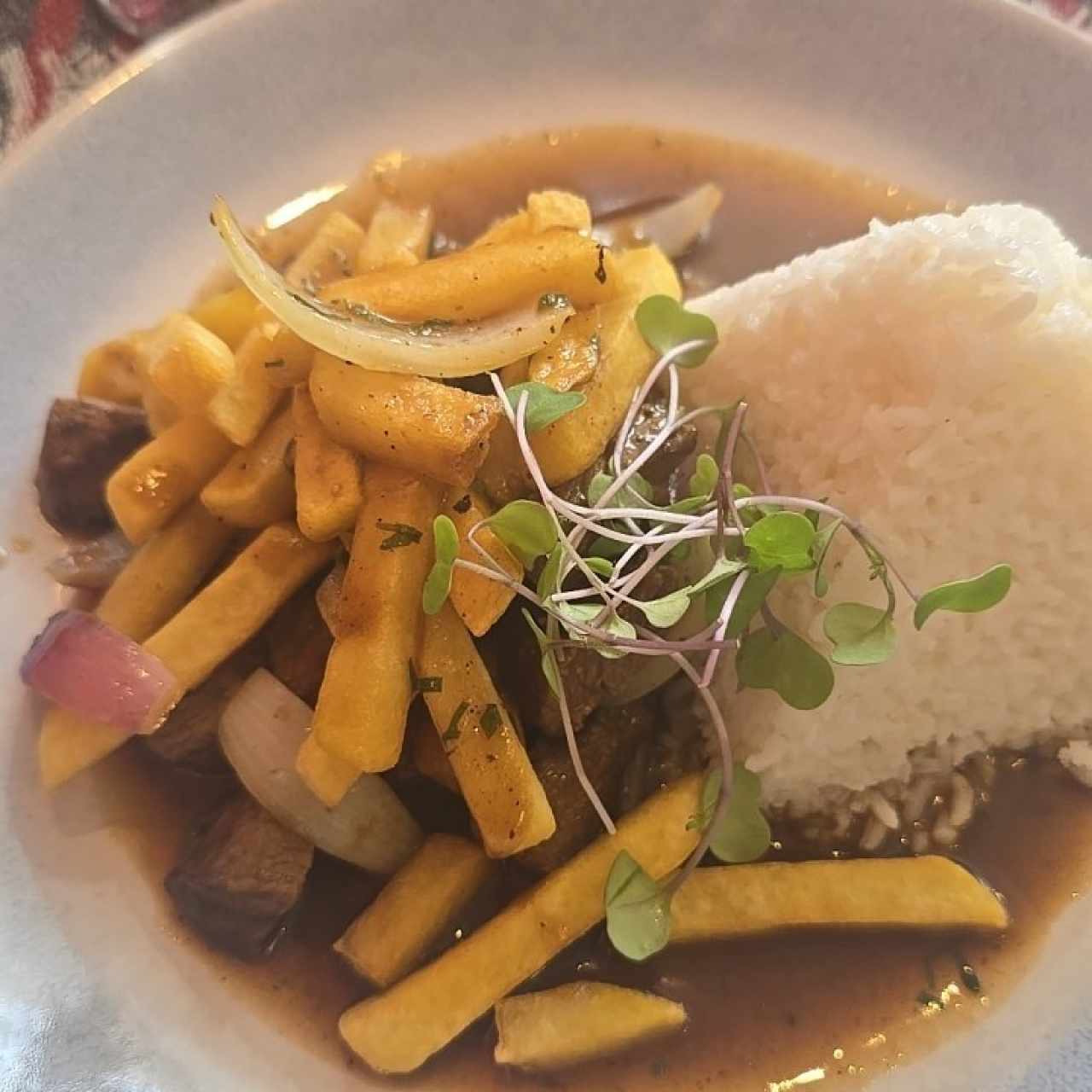 Lomo Saltado