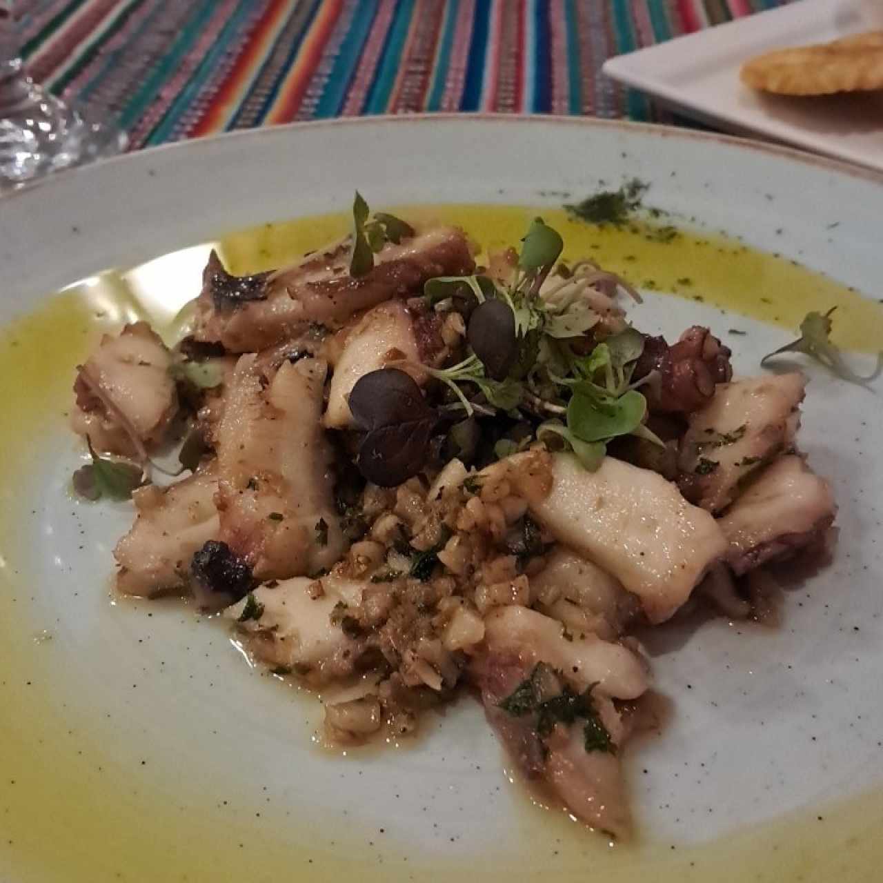 Pulpo al Ajillo