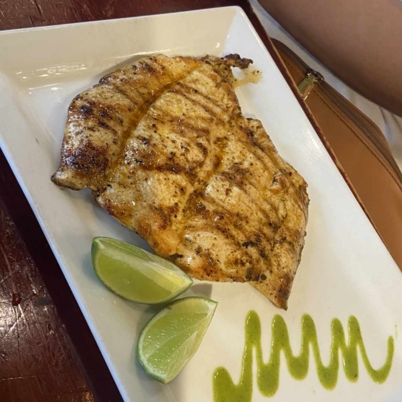 Platos Fuertes - Pollo al Limón