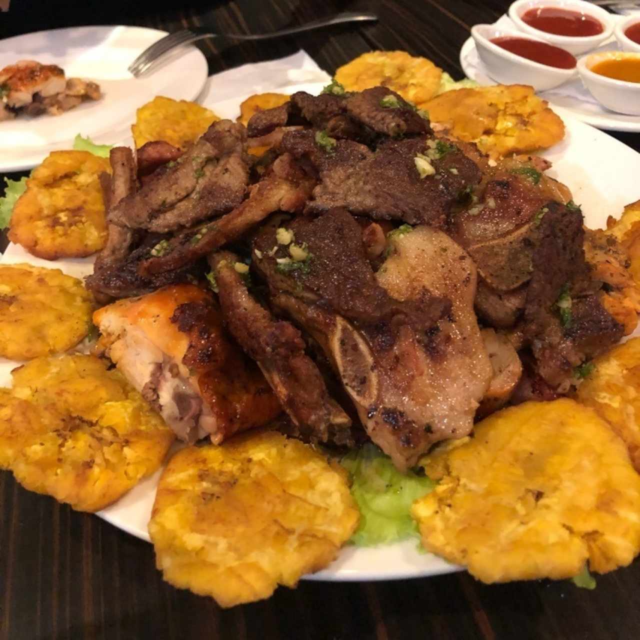 parrillada de carnes!  Deliciosa!!!!  Recomendada!!!