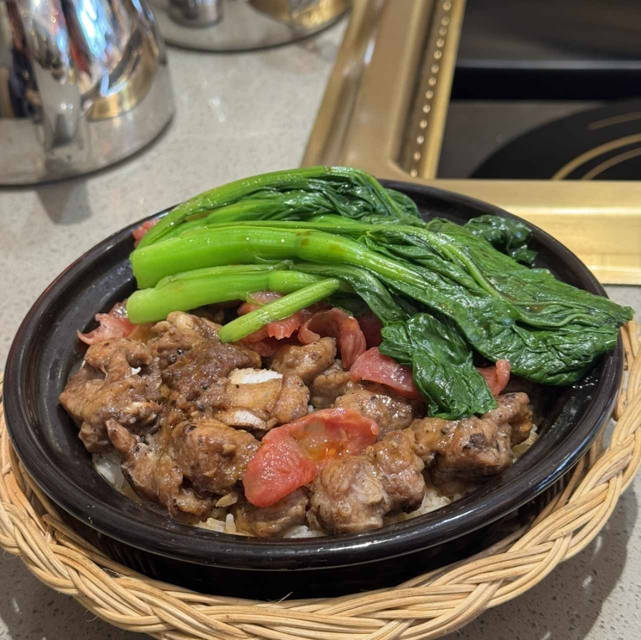Cacerola de Arroz con Salchichas Chinas