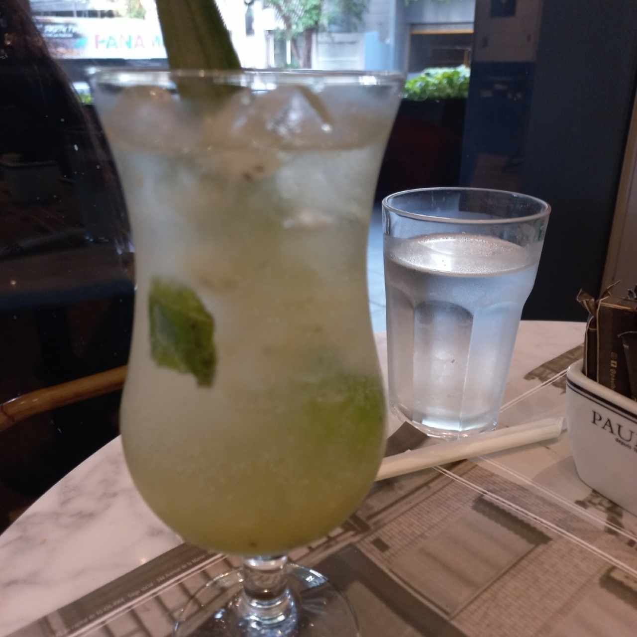 Jugo de kiwi y piña