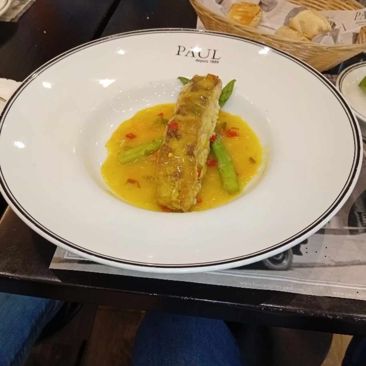 Corvina á l'ail