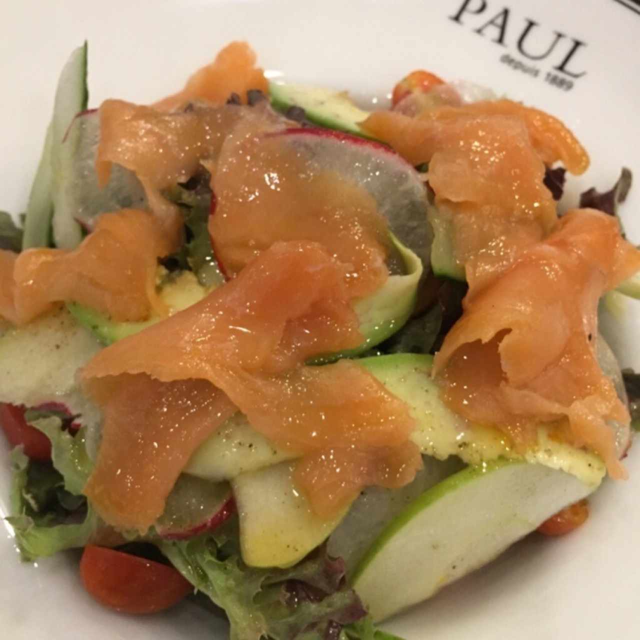 Ensalada de salmón