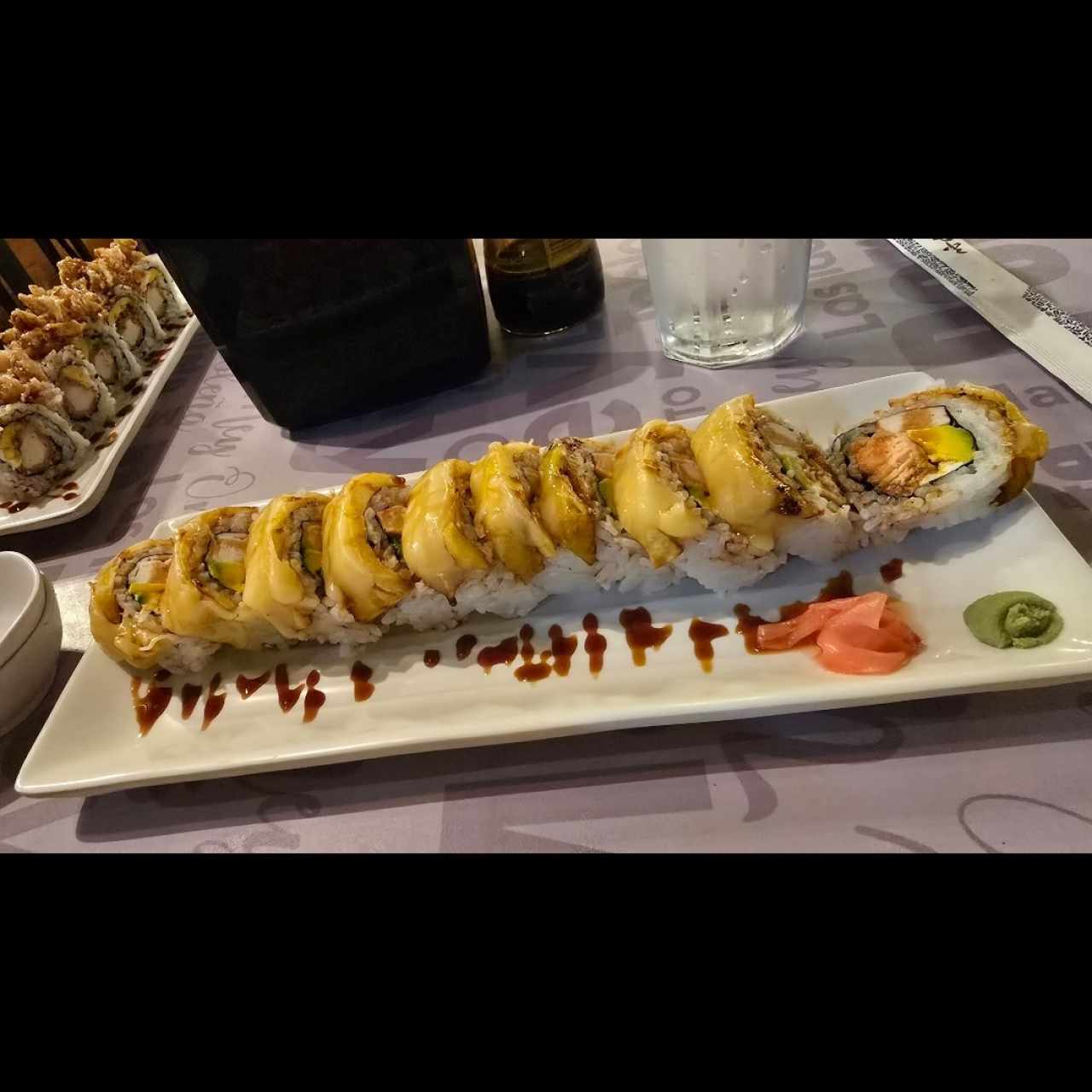 Rolls Especiales - Sushi Mey Roll