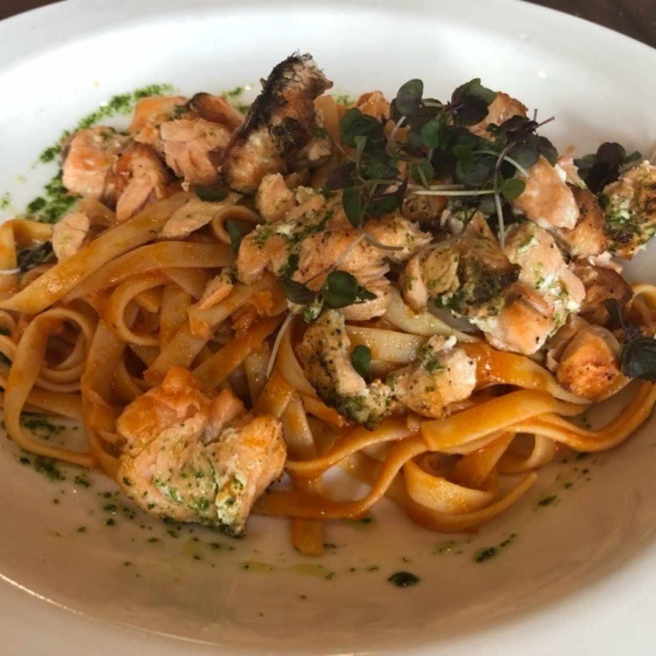 Fetuccini con salmón