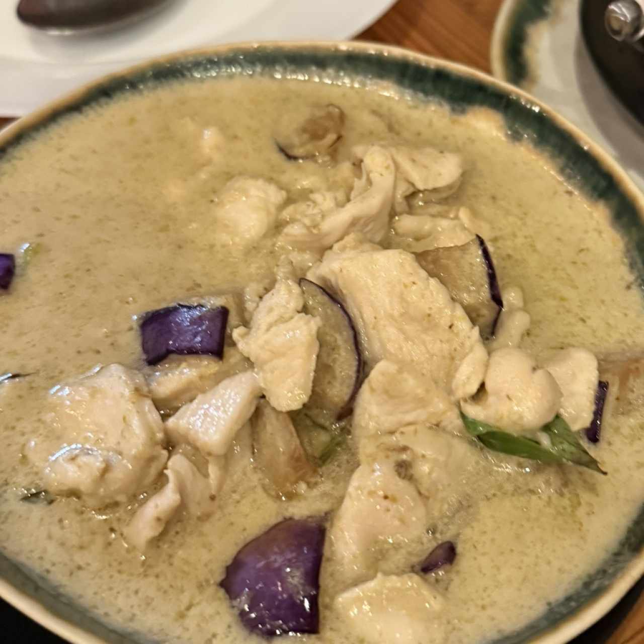 15. Gaeng