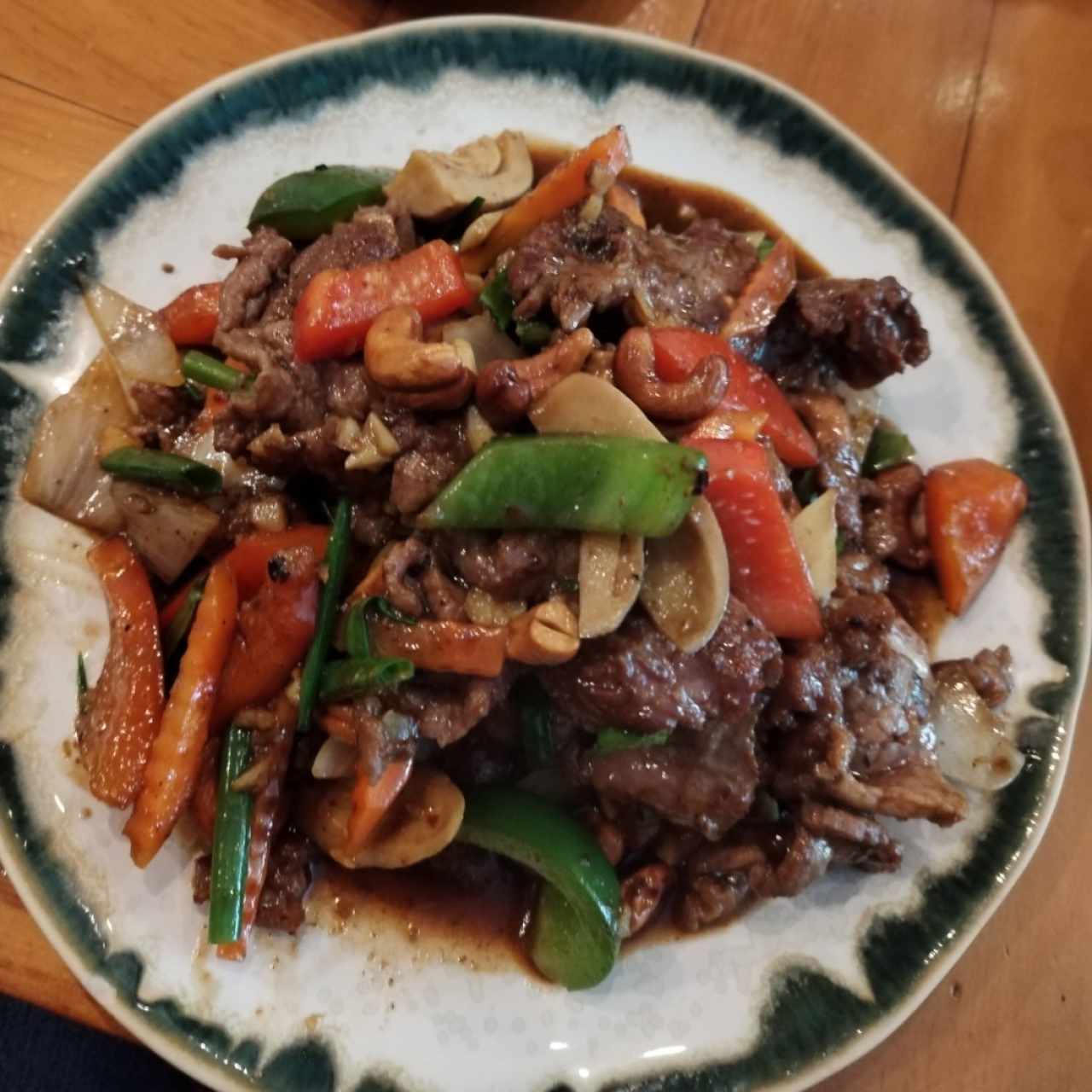 Carne con vegetales 
