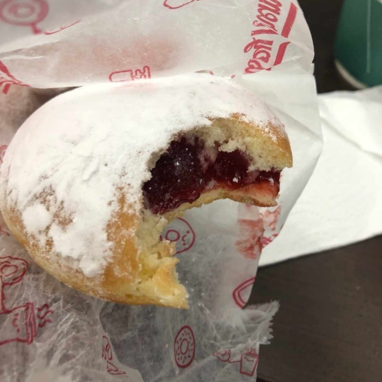 Donuts rellena de fresa