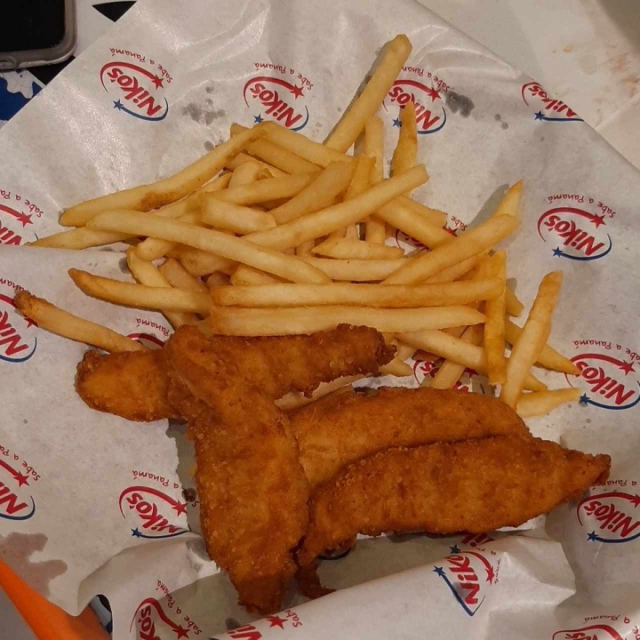 Deditos de pollo en combo