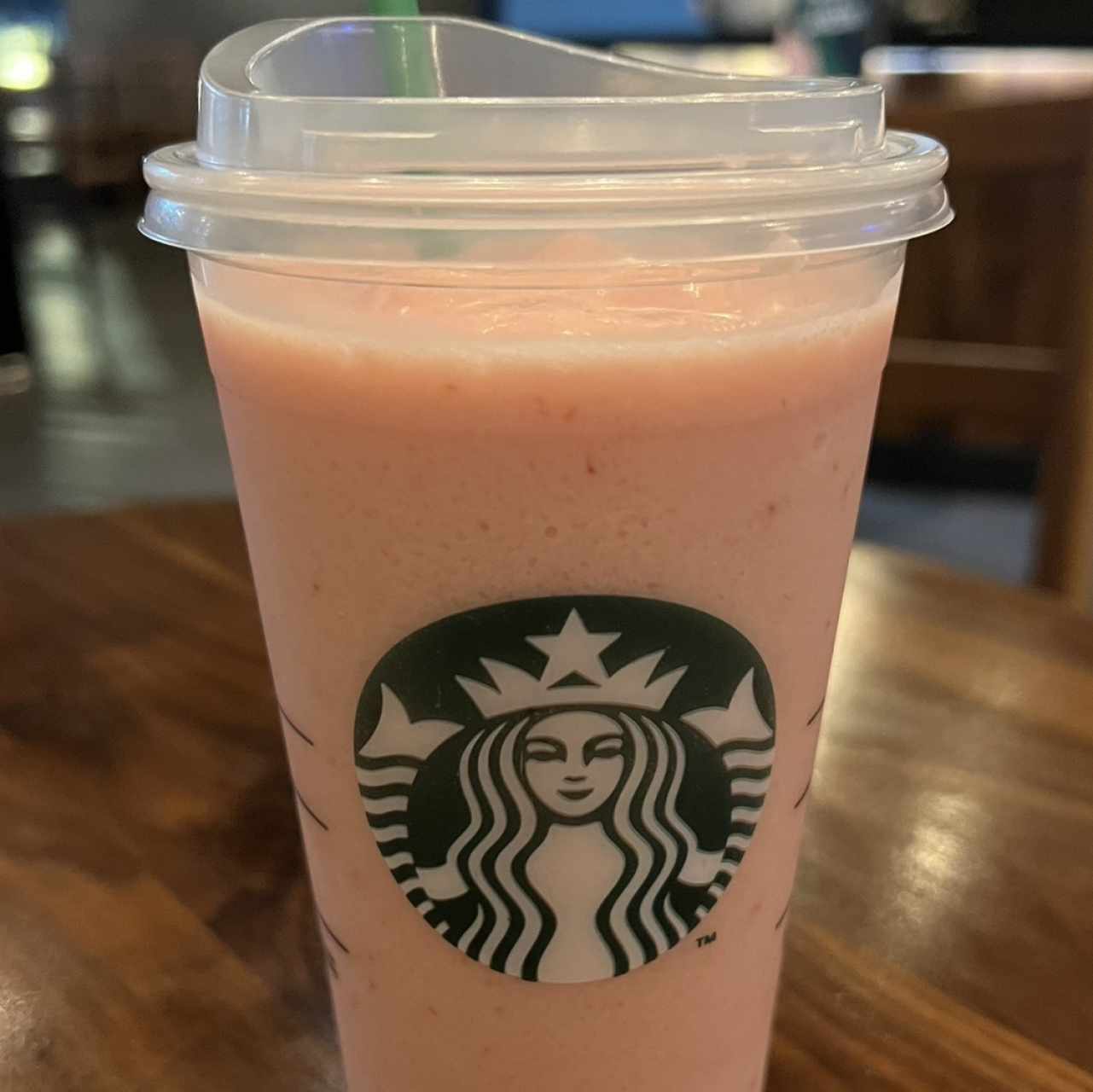 Frapuchino de yogourt y fresas