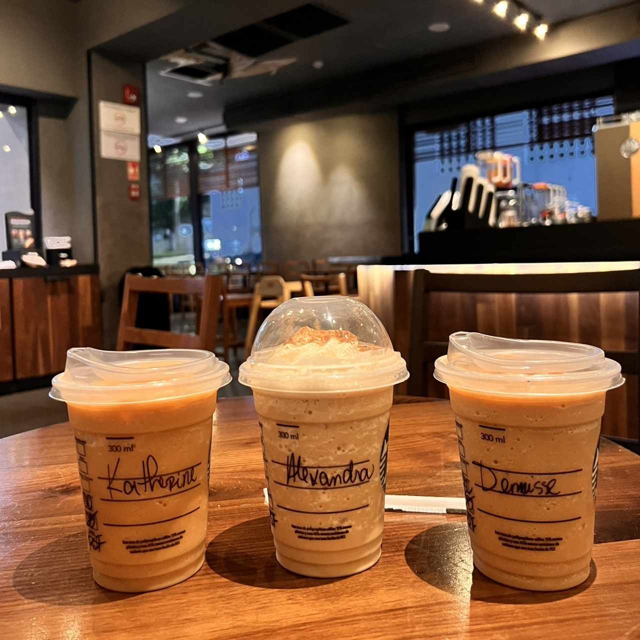 Frappucinos - Frappuccino Café