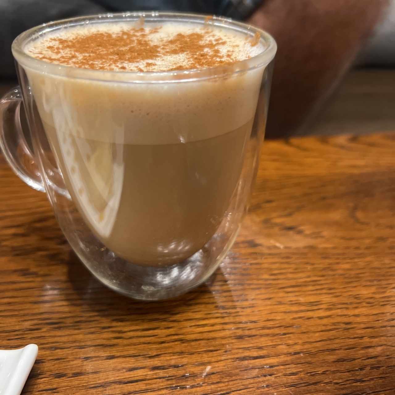 Cappuccino con can canela 