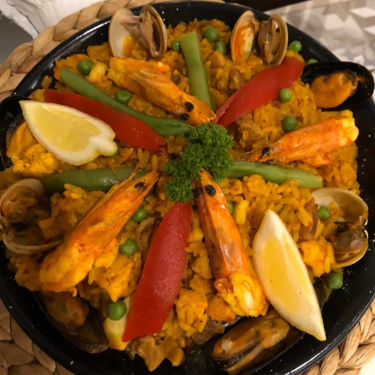 Paella Mixta