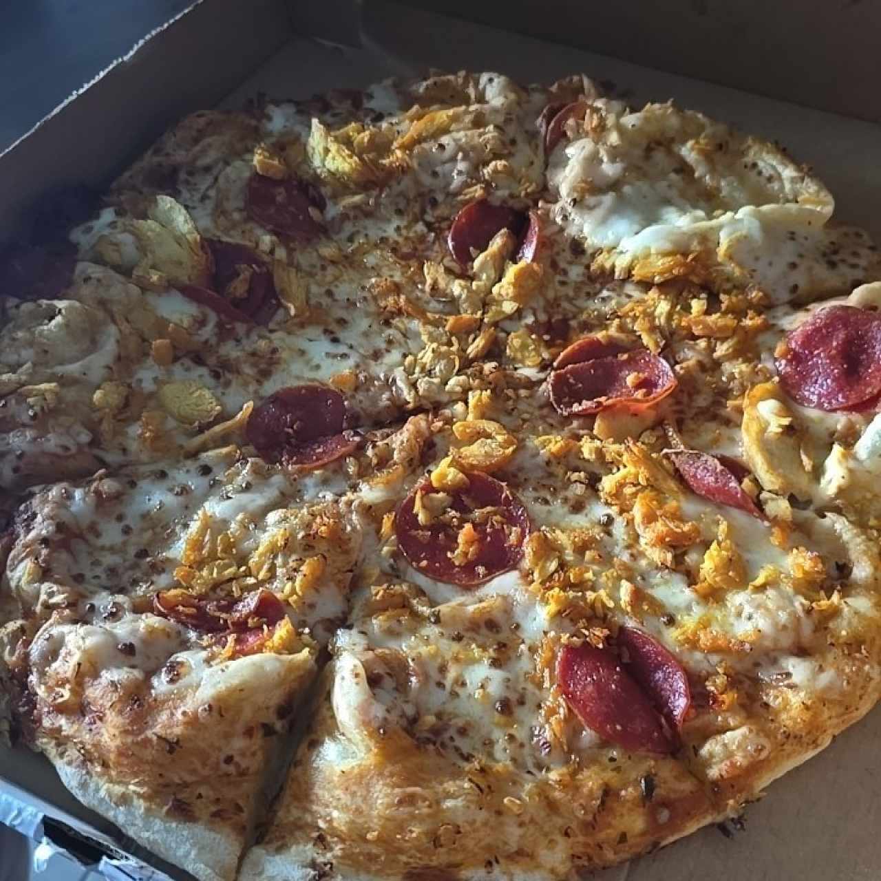 PIZZAS - Pizza familiar 14" 3 ingredientes