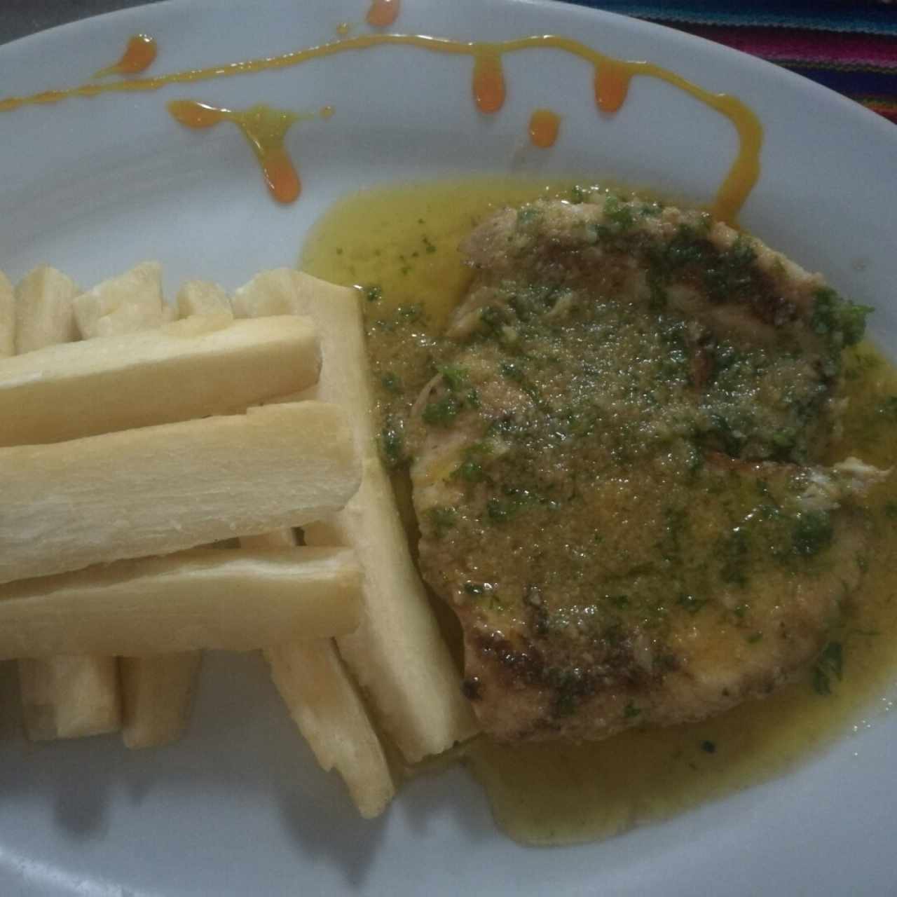 Filete de Corvina al Ajillo