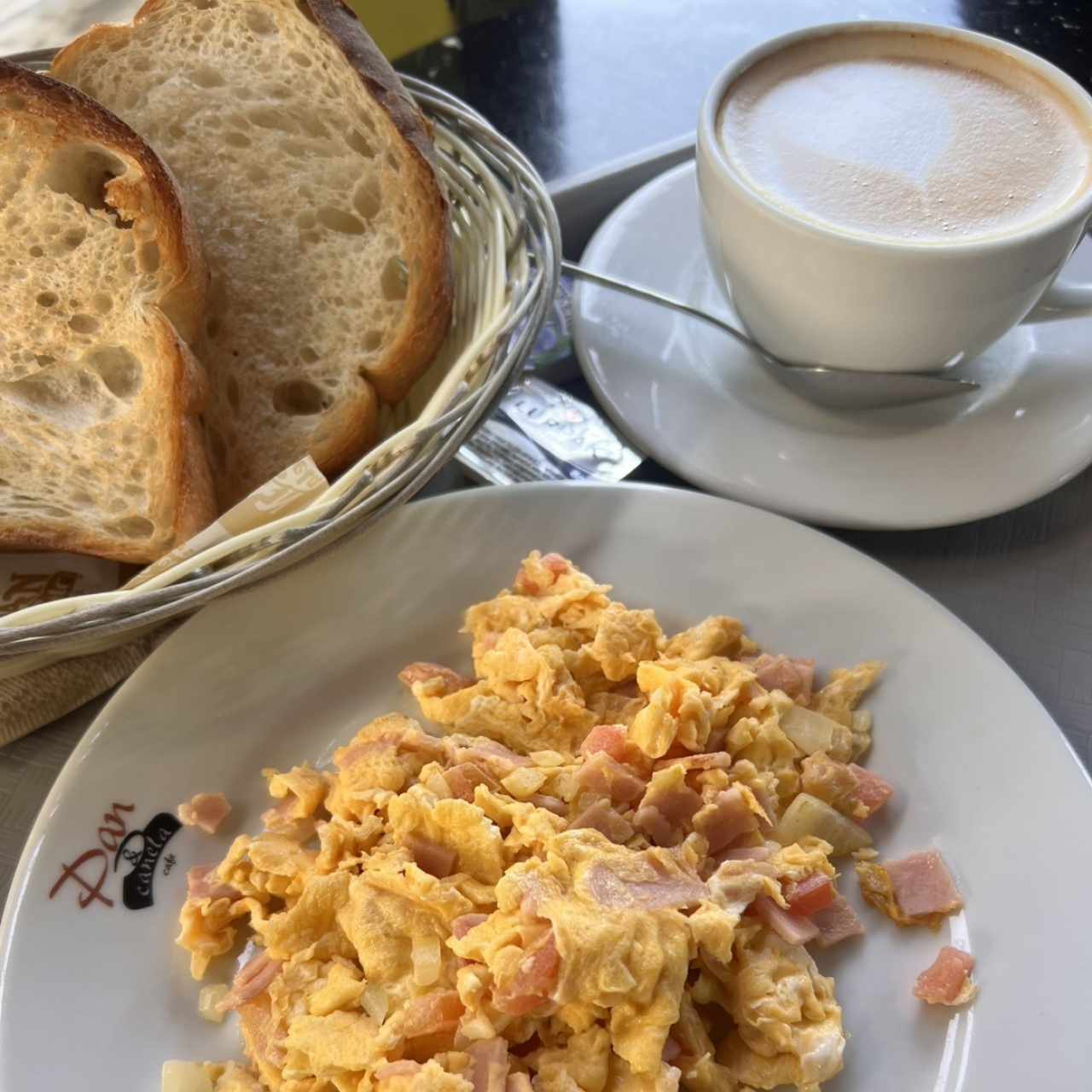 Desayunos - Huevos Revueltos