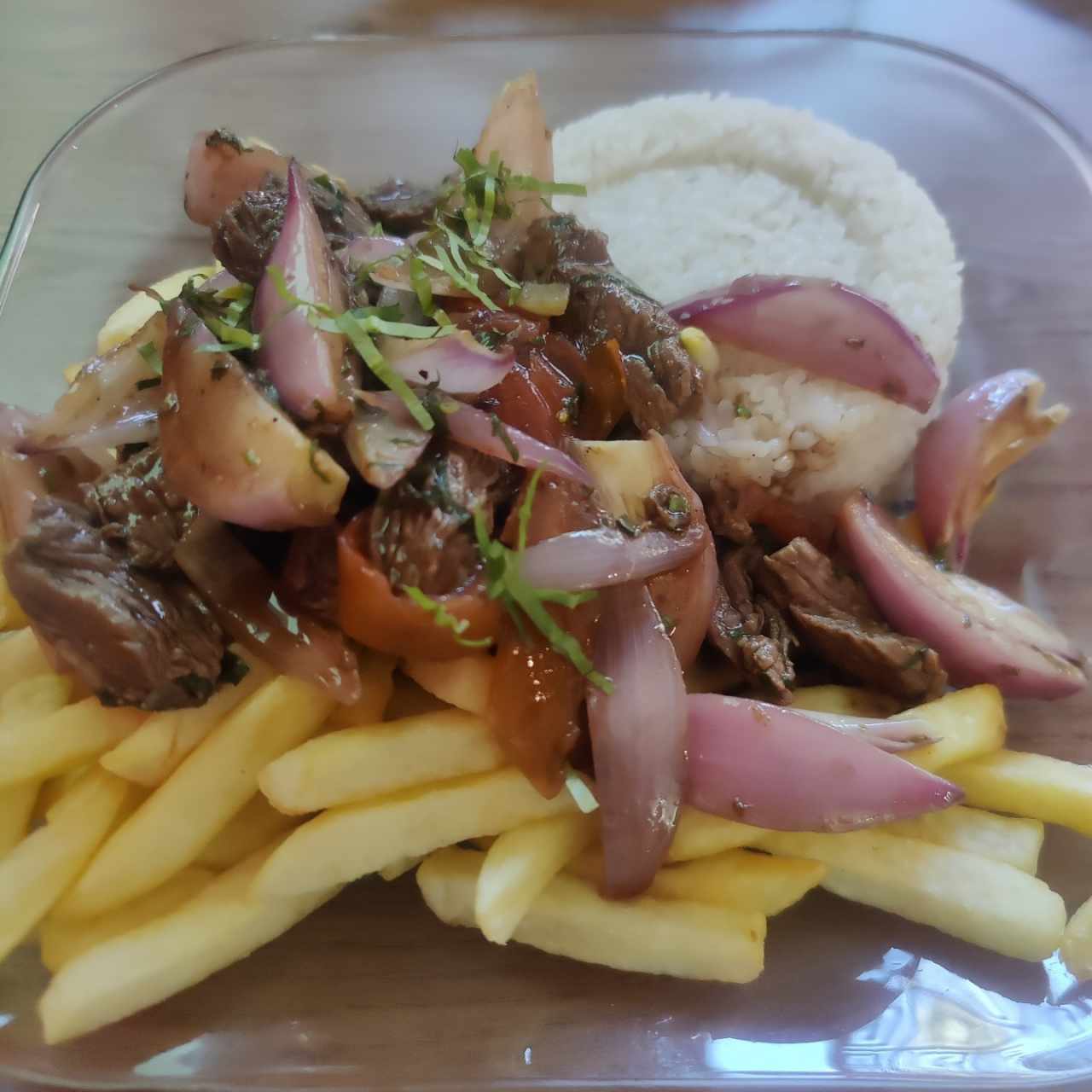 lomo saltado