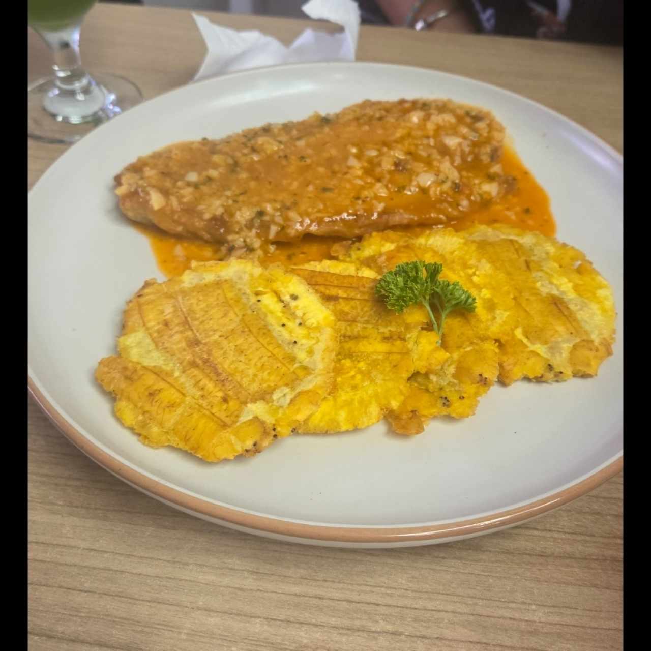 Pescado en Crema de Ajo