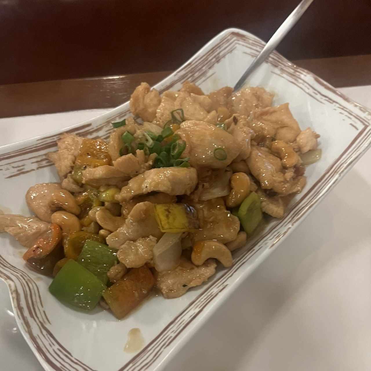 Pollo Con Pepitas De Marañon