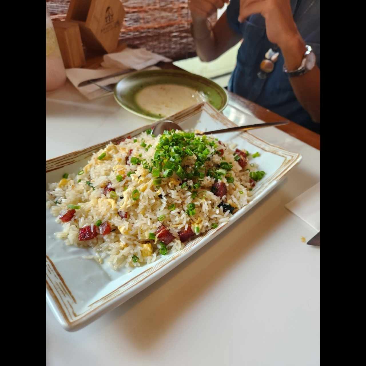 Arroz Frito con Camarón al Estilo Vietnamita