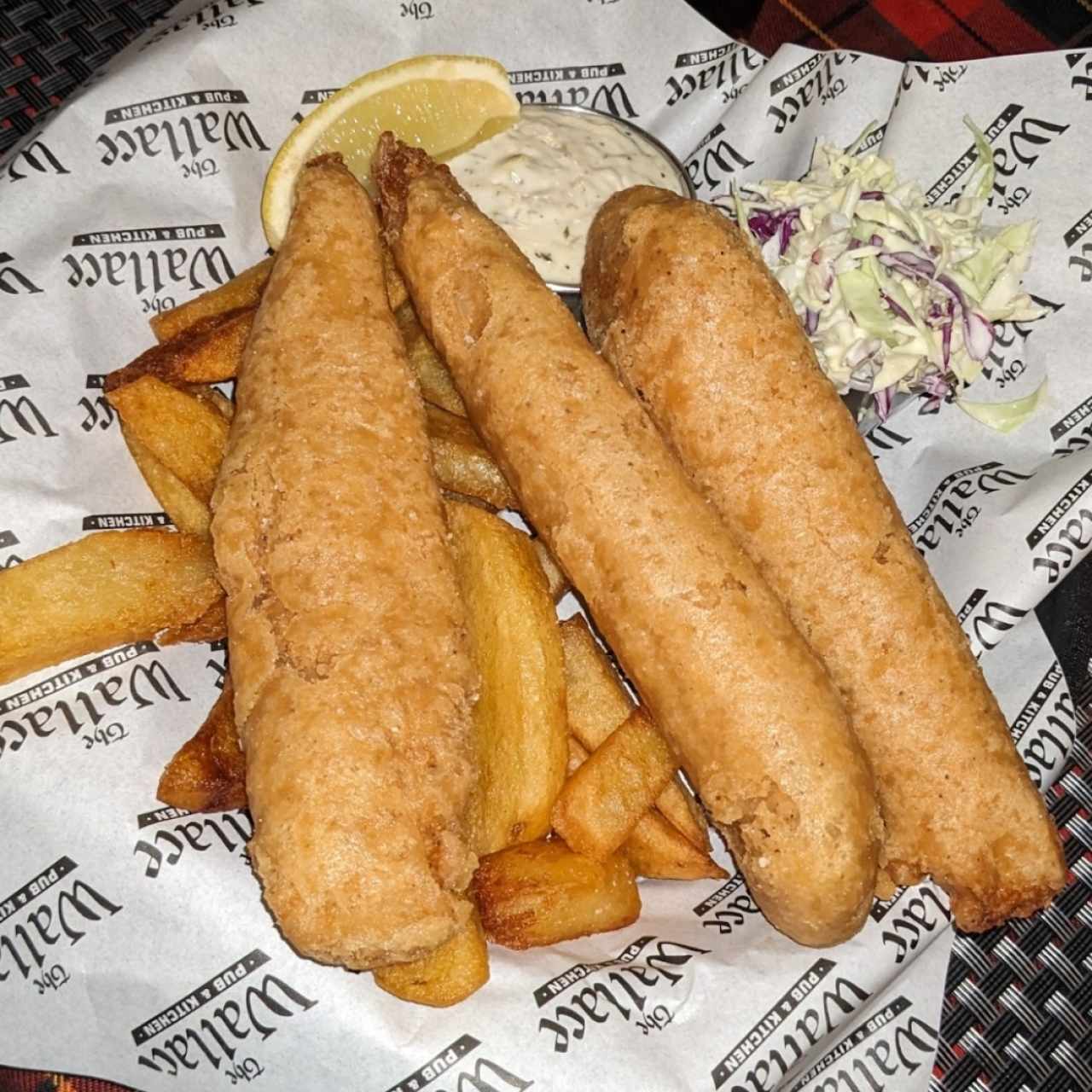 Platos fuertes - Fish and chips