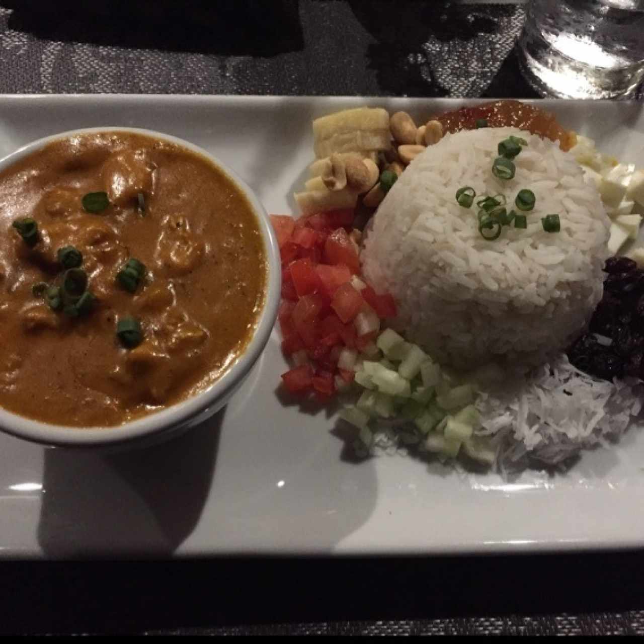 Platos fuertes - Chicken Curry