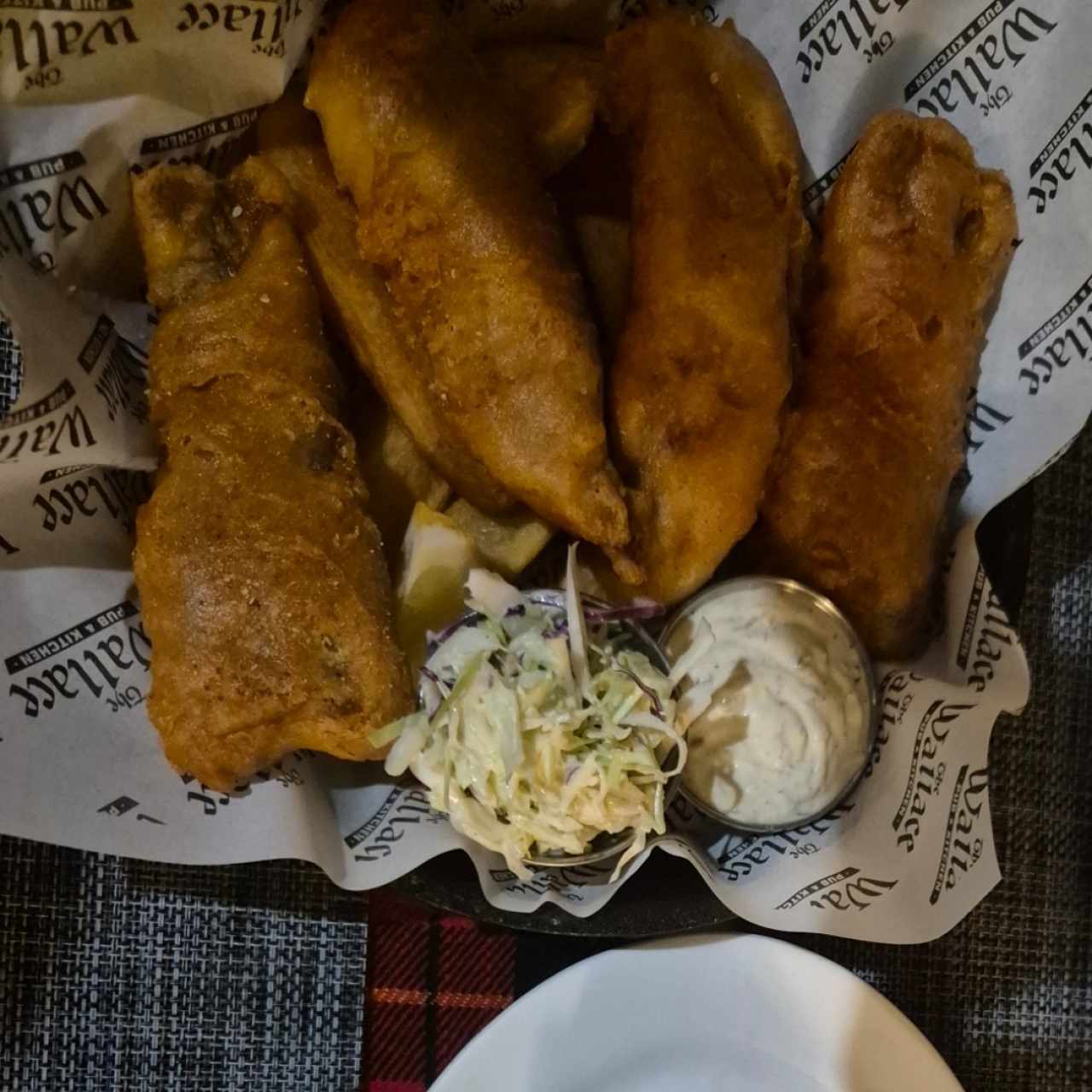 Platos fuertes - Fish and chips