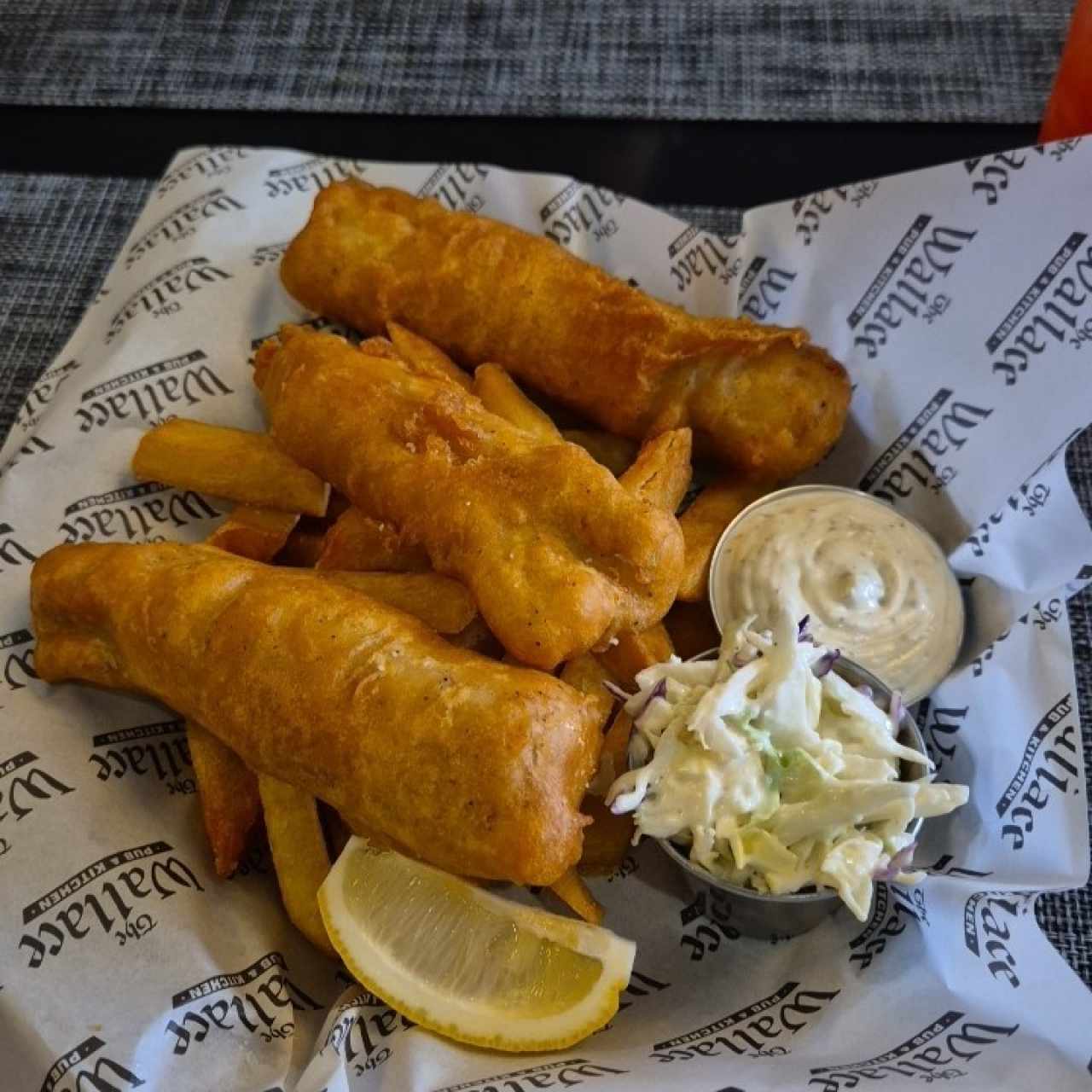 Platos fuertes - Fish and chips