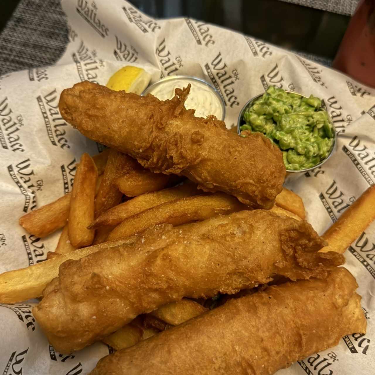 Platos fuertes - Fish and chips