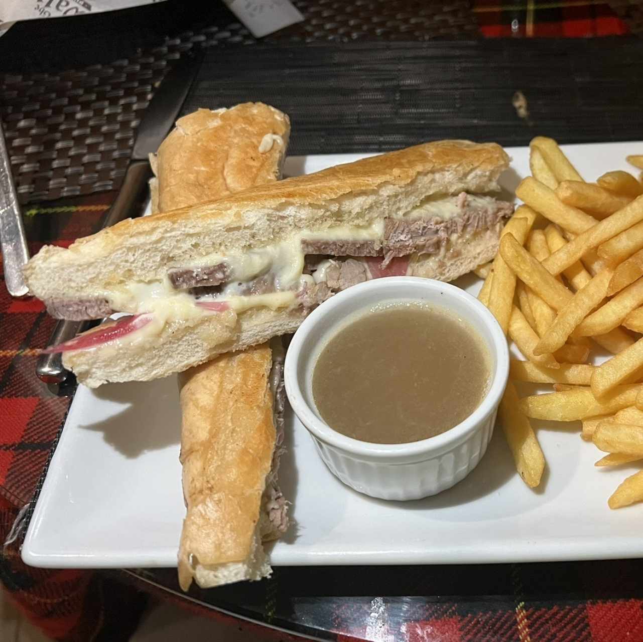 Hamburguesas - Roast Beef Panini