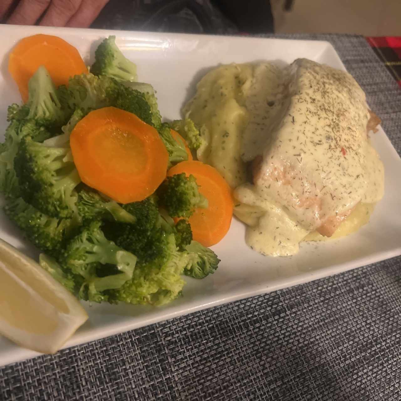 Platos fuertes - Nuestro Salmón