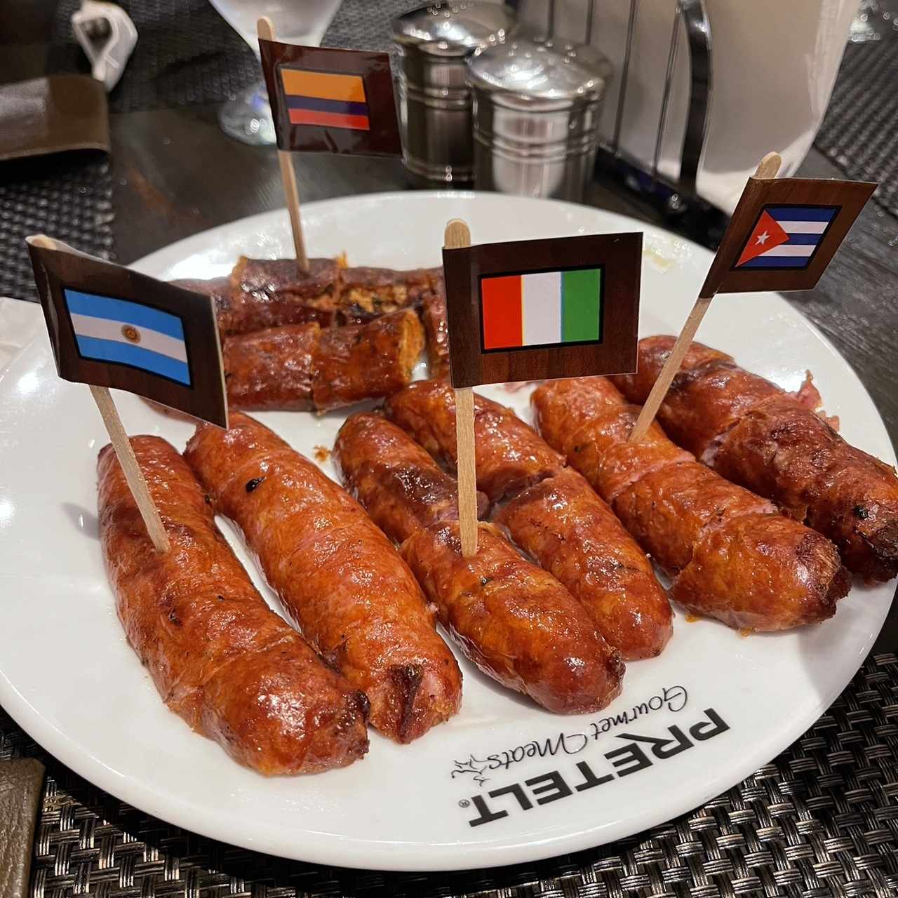 ENTRADAS - MIX DE CHORIZO