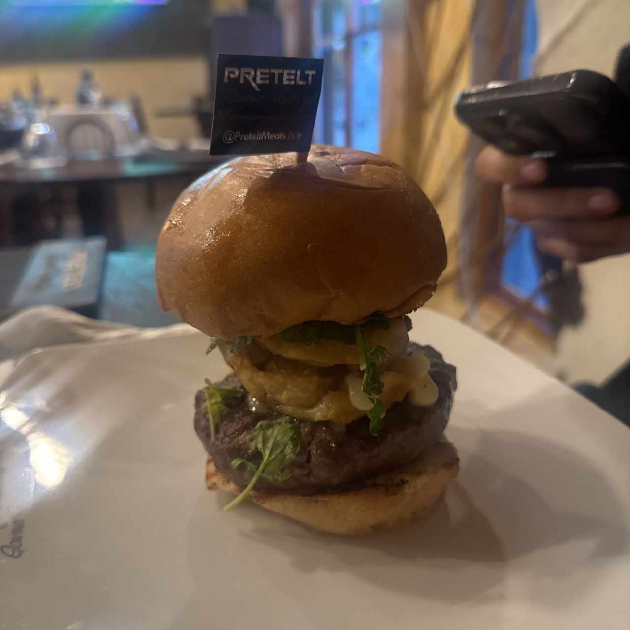 HAMBURGUESAS - PACHOS BURGUER